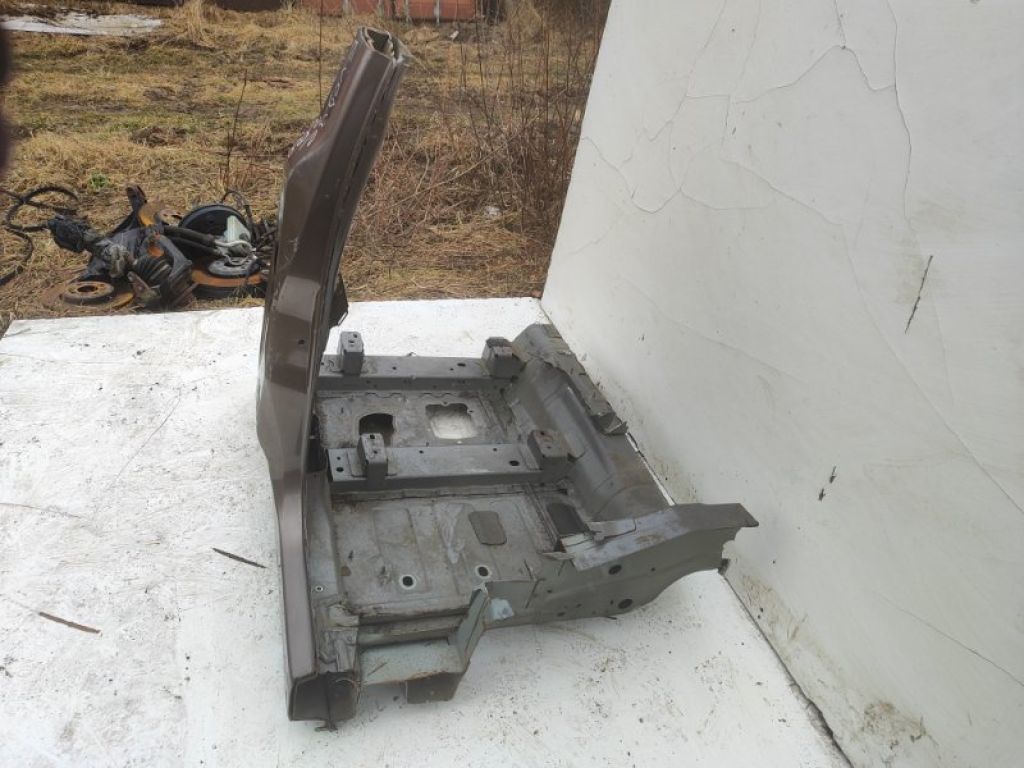 Центральна стійка кузова лів. LAND ROVER EVOQUE 19- - Фото 2