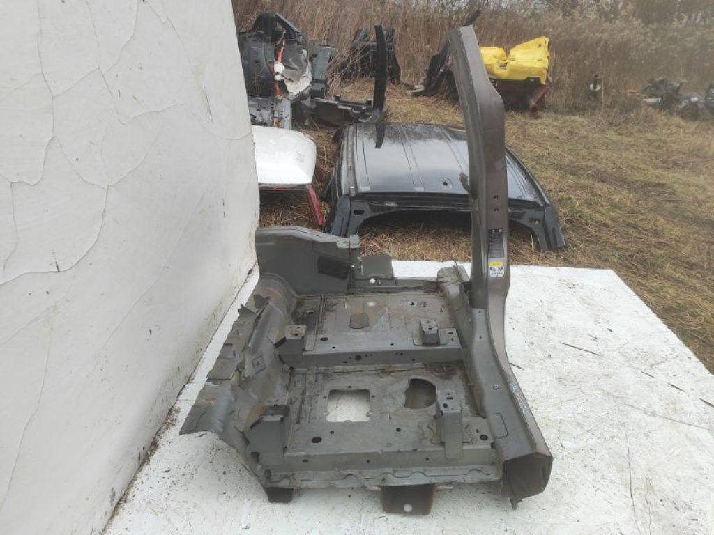 Центральна стійка кузова лів. LAND ROVER EVOQUE 19- - Фото 3