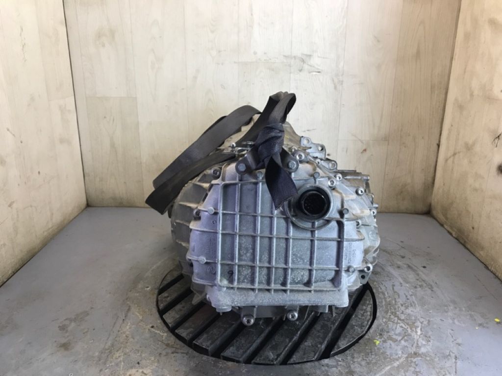 0AW300048F | Автоматична трансмісія AUDI A4 08-15 - Фото 4