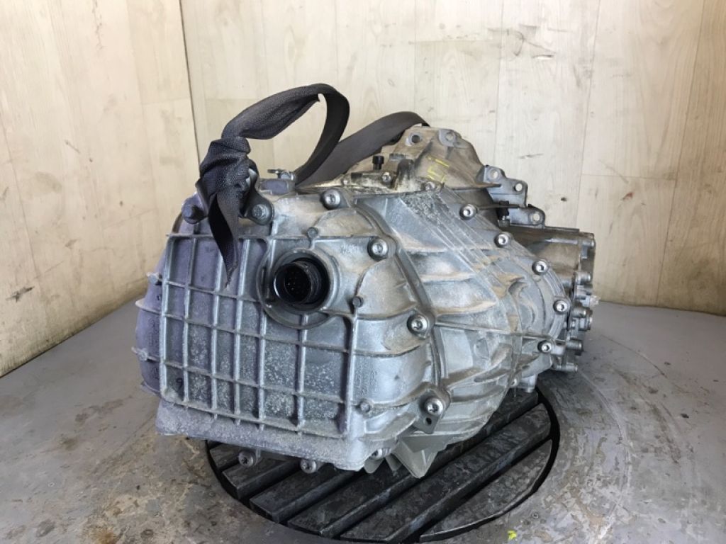 0AW300048F | Автоматична трансмісія AUDI A4 08-15 - Фото 5