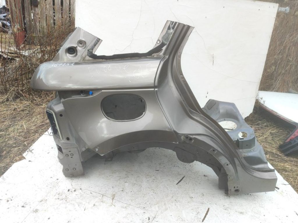 Чверть кузова задня прав. LAND ROVER EVOQUE 19-