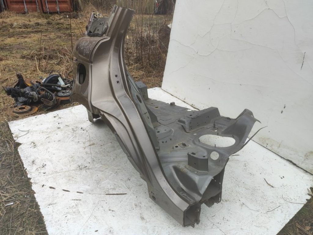 Чверть кузова задня прав. LAND ROVER EVOQUE 19- - Фото 3