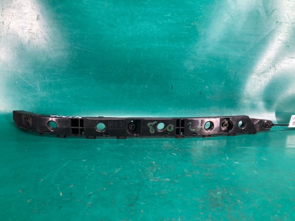 85221-4BA1A | Кронштейн заднего бампера лев. NISSAN X-TRAIL/ROGUE T32 13-20