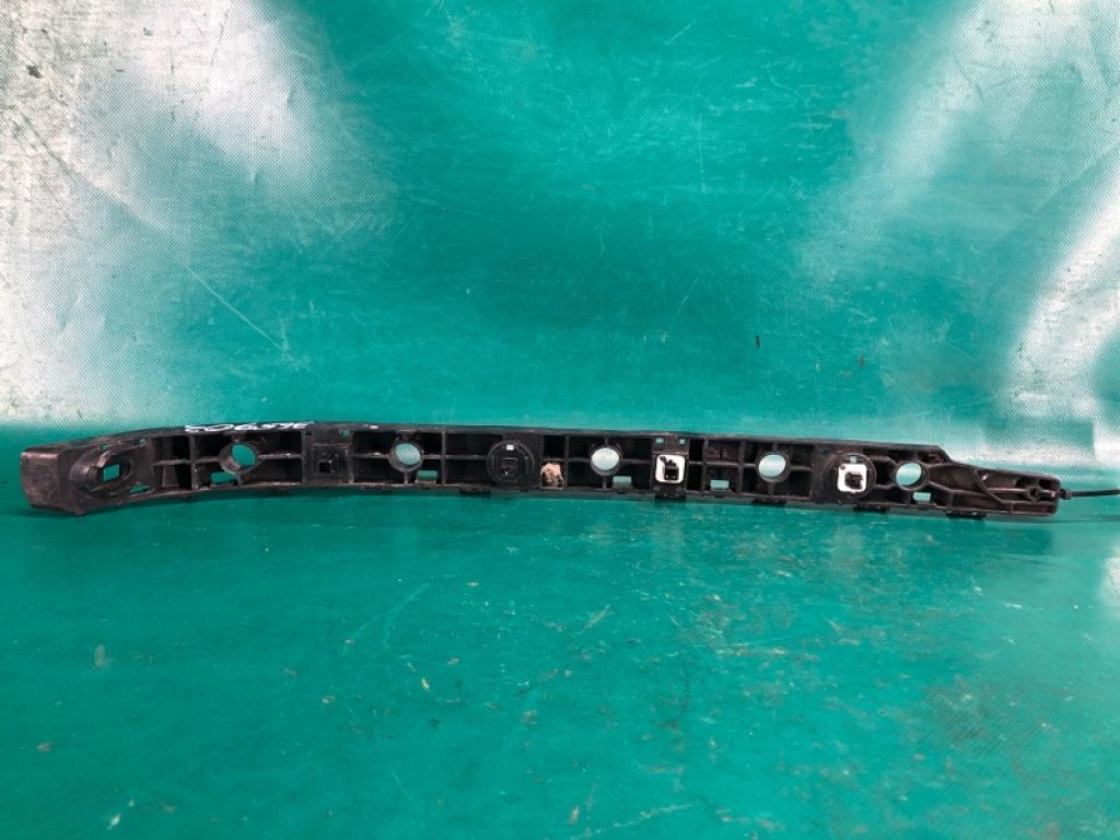 85220-4BA1A | Кронштейн заднього бампера прав. NISSAN X-TRAIL/ROGUE T32 13-20 - Фото 3