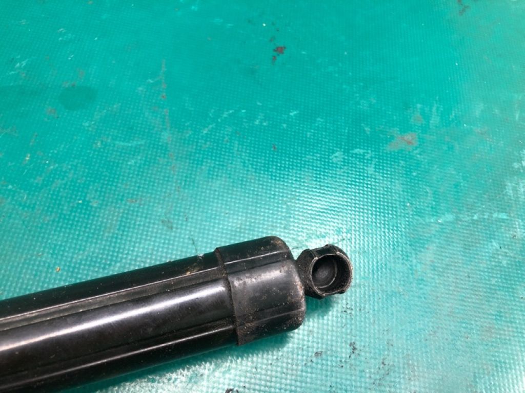 90560-3JA0A | Амортизатор крышки багажника прав. INFINITI QX60/JX35 12-20 - Фото 4