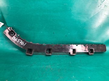 Кронштейн заднього бампера прав. INFINITI QX60/JX35 12-20