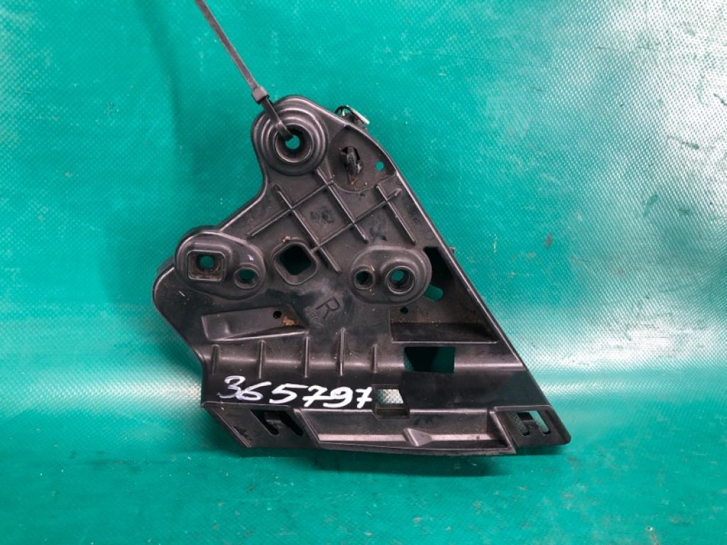 26010-3JA0A | Кронштейн переднього бампера (під фарою) прав. INFINITI QX60/JX35 12-20