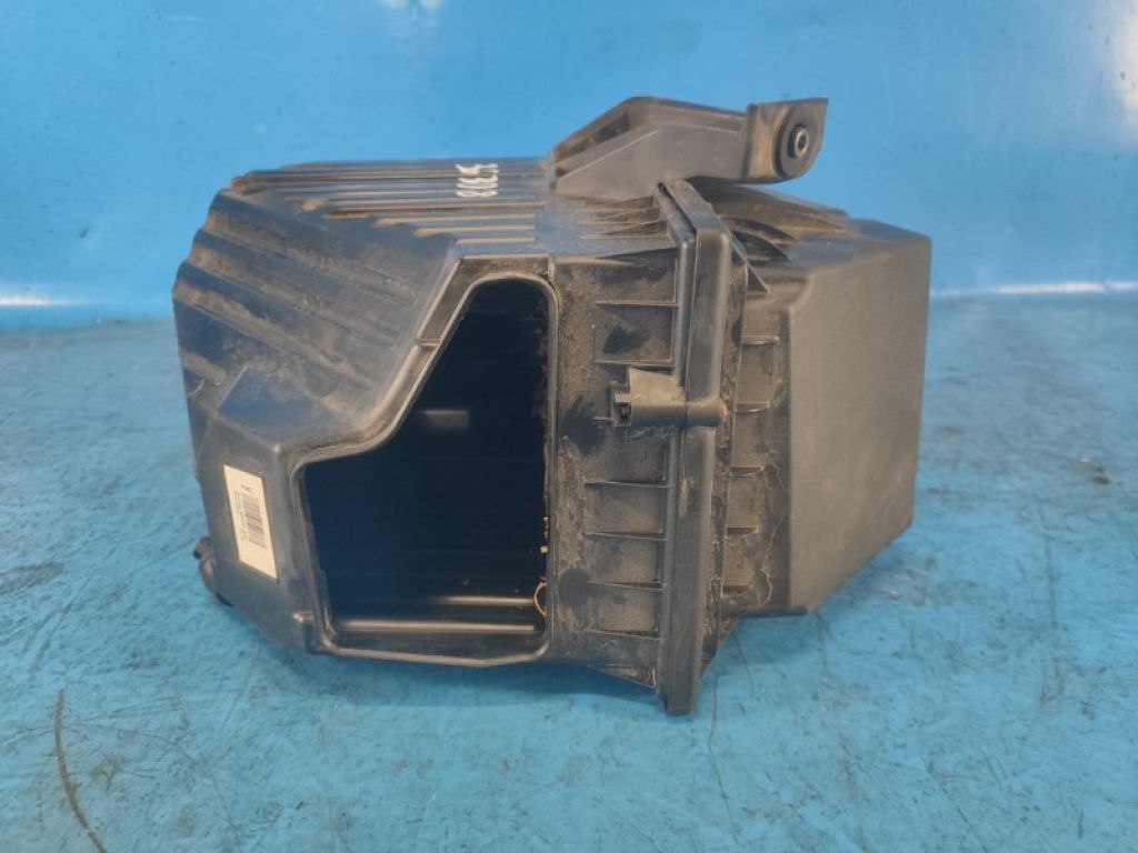 GJ32-9600-AD | Корпус повітряного фільтра LAND ROVER EVOQUE 19- - Фото 3