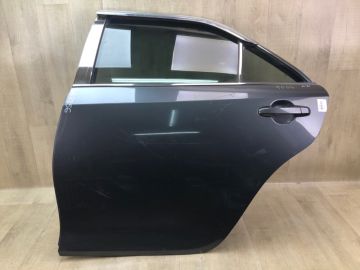 Двері задн. лів. TOYOTA CAMRY 50 12-15