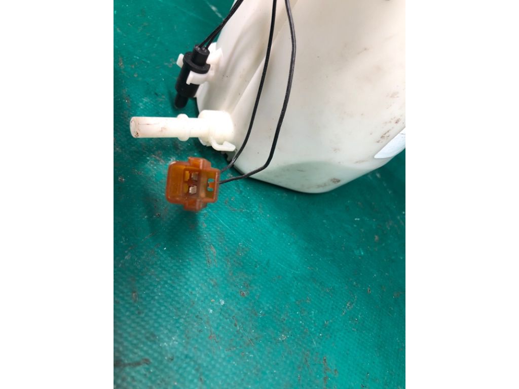 17040-1KM1A | паливний насос NISSAN JUKE 10-19 - Фото 3