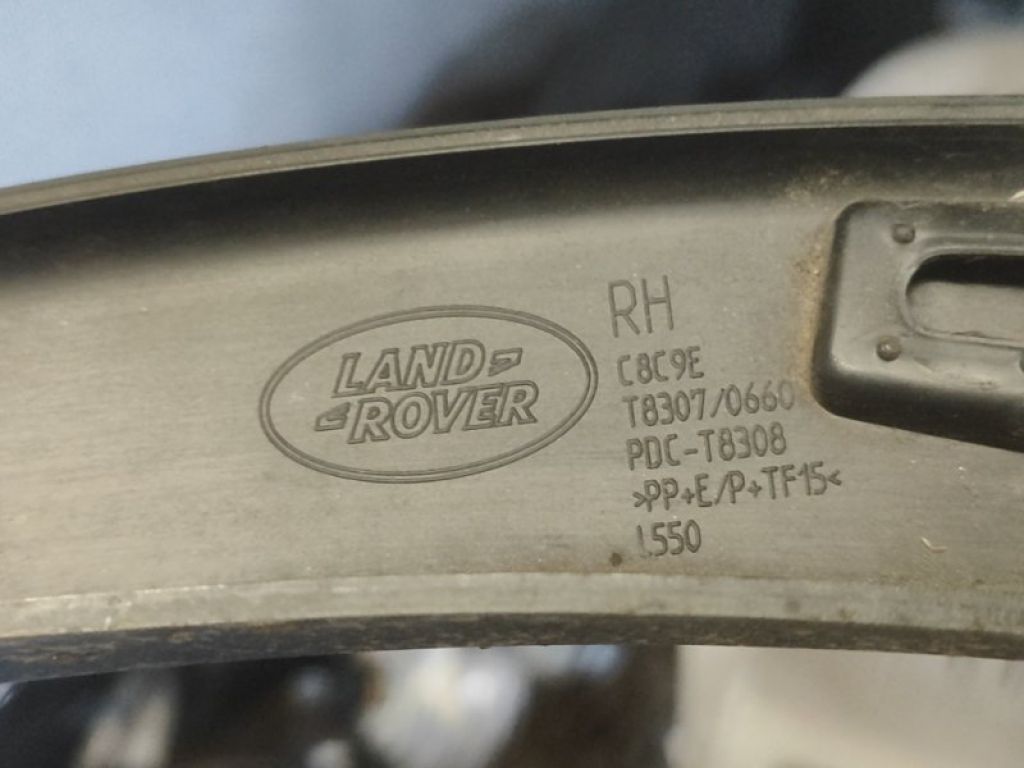 FK72-290E22-AC | Накладка крила (розширювач арки) задн. прав. LAND ROVER DISCOVERY Sport 15-19 - Фото 3