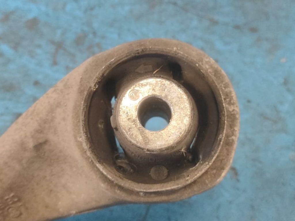 31126775971 | Важіль передньої підвіски верхній лів. BMW 6 SERIES (F13) 12-18 - Фото 3