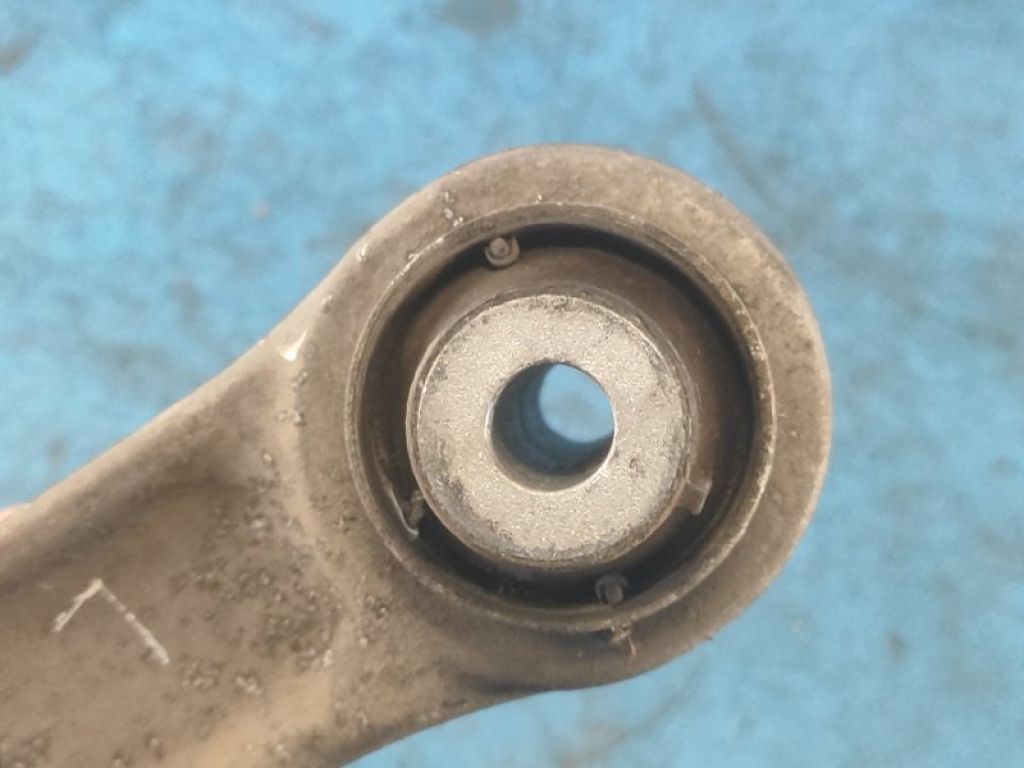 31126794203 | Важіль передньої підвіски нижній лів. BMW 6 SERIES (F13) 12-18 - Фото 5