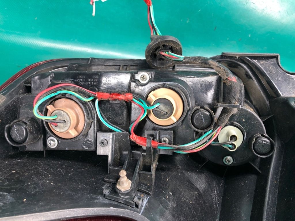26555-1KM0A | Фонарь наружный лев. NISSAN JUKE 10-19 - Фото 4