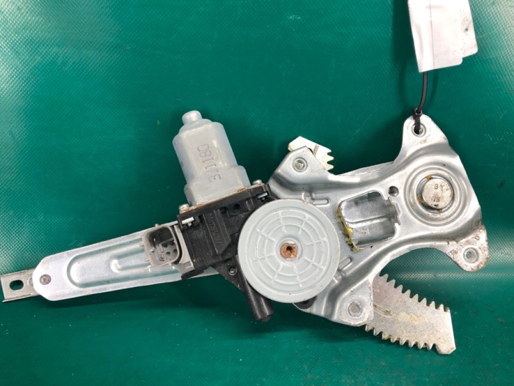 82721-1U600 | Склопідйомник задн. лів. NISSAN JUKE 10-19 - Фото 3