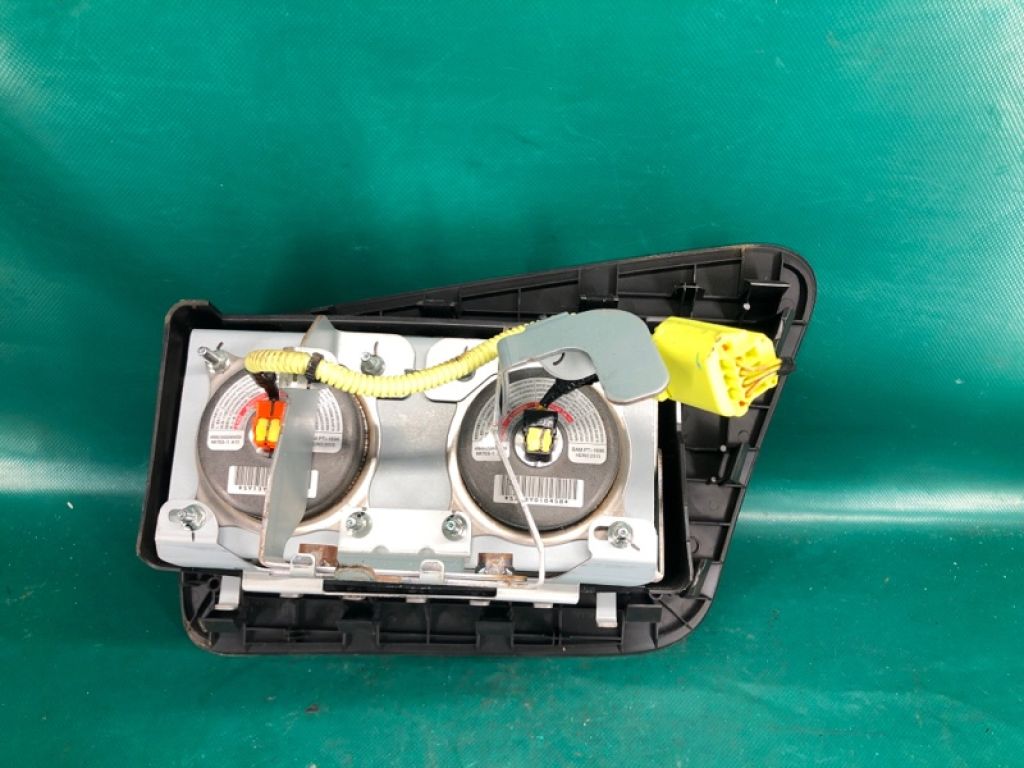 K8515-1KA0A | Подушка безпеки пасажира NISSAN JUKE 10-19 - Фото 2