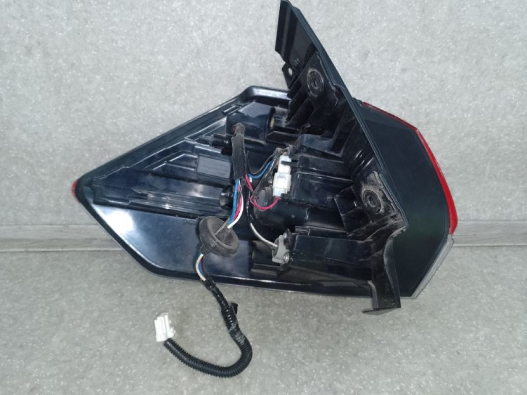 26550-6FL0A | Ліхтар зовнішній прав. NISSAN X-TRAIL/ROGUE T32 13-20 - Фото 4