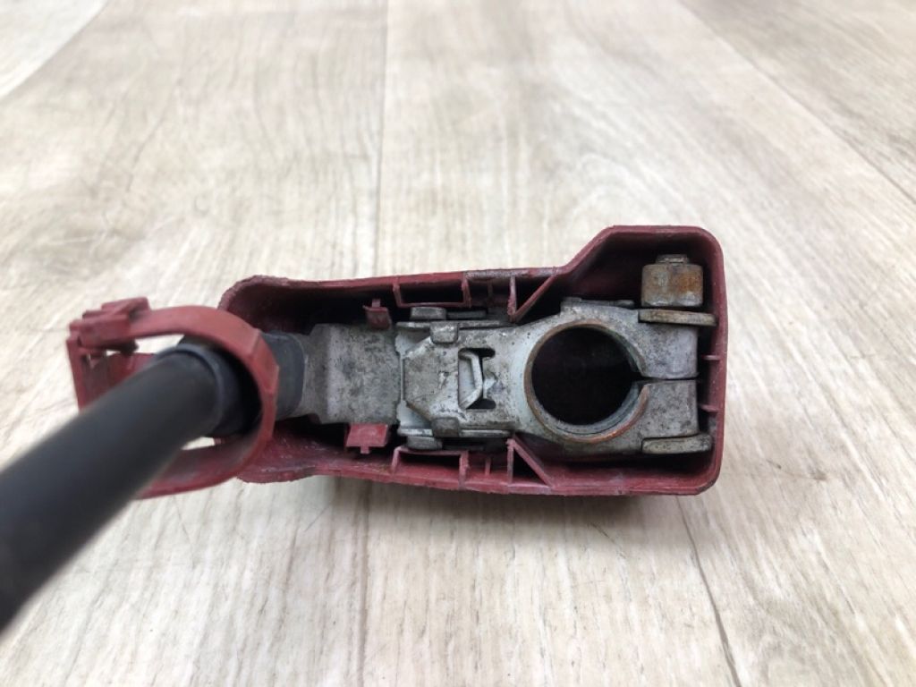 8212233080 | Клема акумулятора TOYOTA CAMRY 40 06-11 - Фото 4