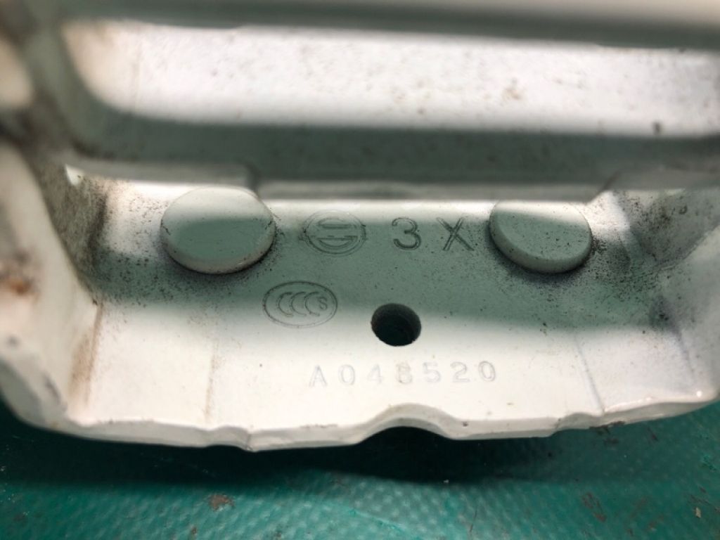 82401-1KA0A | Петля двері верхня задн. лів. NISSAN JUKE 10-19 - Фото 4