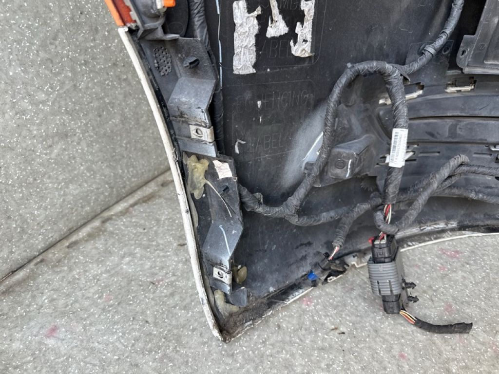 1WZ18TZZAD | Бампер передній CHRYSLER 200 14-16 - Фото 13