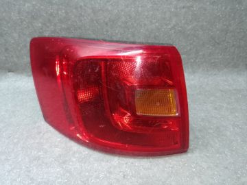 Фонарь наружный лев. VOLKSWAGEN JETTA USA 10-17