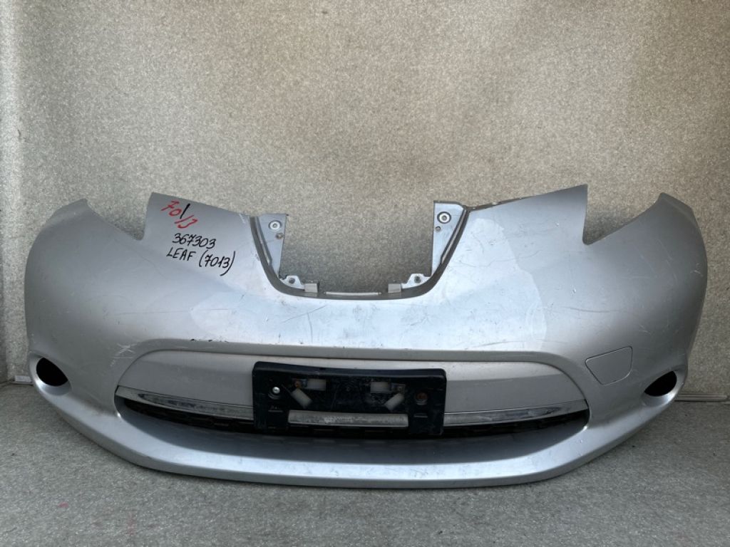 620223NA0H | Бампер передній NISSAN LEAF 10-17