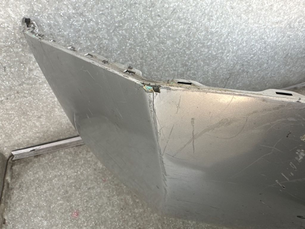 850223NA2H | Бампер задній NISSAN LEAF 10-17 - Фото 7