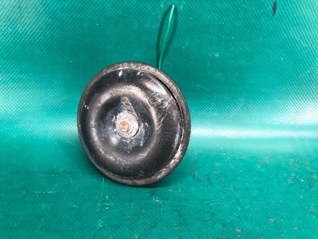 25620-1KA0A | сигнал NISSAN JUKE 10-19