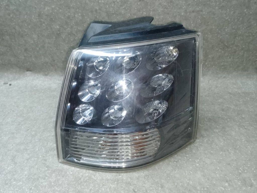 8330A380 | Ліхтар зовнішній прав. MITSUBISHI OUTLANDER XL 05-13