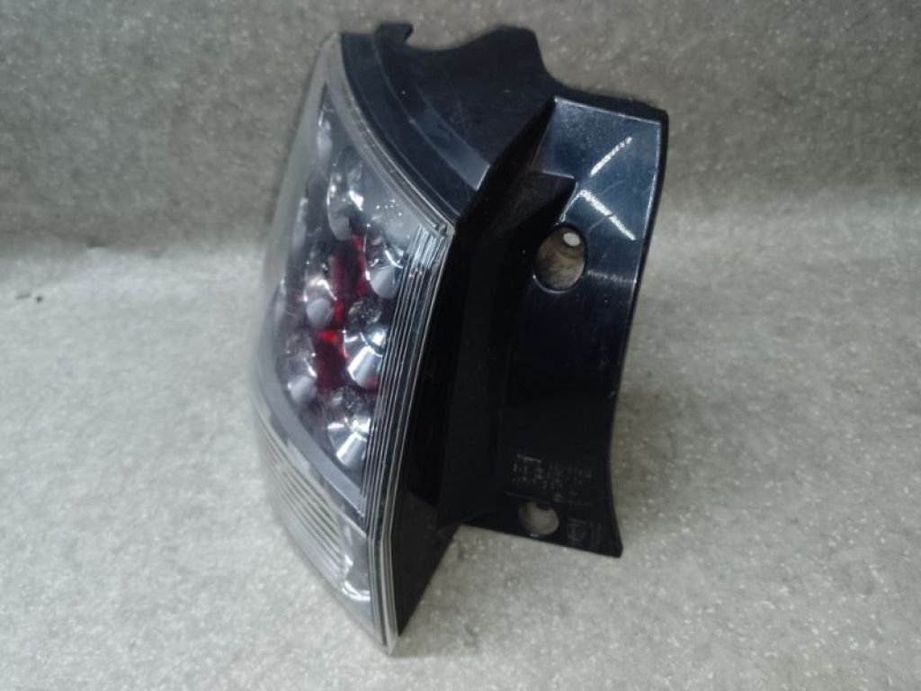 8330A379 | Ліхтар зовнішній лів. MITSUBISHI OUTLANDER XL 05-13 - Фото 2