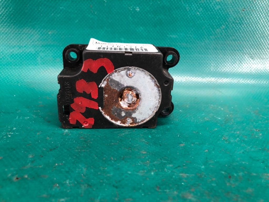 27731-1KM0A | Моторчик заслінки пічки NISSAN JUKE 10-19