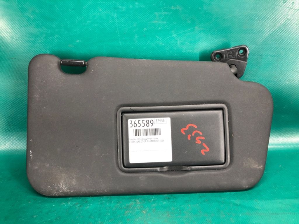 96400-3YW4A | Козирок сонцезахисний прав. NISSAN JUKE 10-19