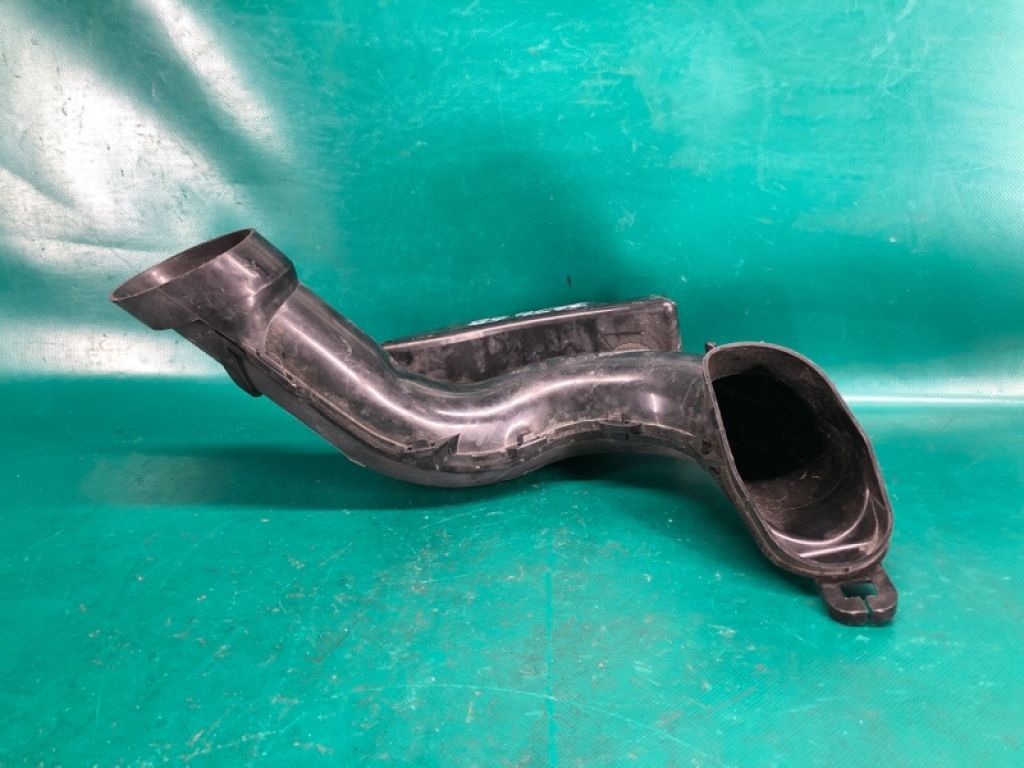 16554-1KT0B | патрубок повітряного фільтра NISSAN JUKE 10-19 - Фото 4