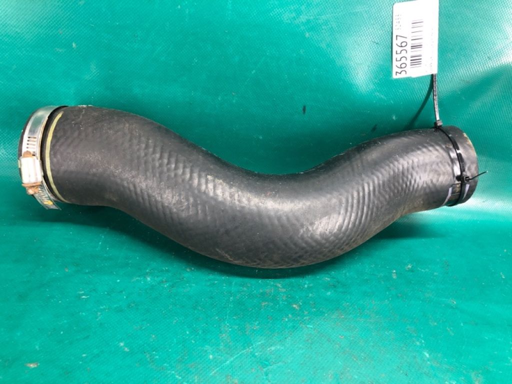 14463-1KC0A | Патрубок інтеркулера NISSAN JUKE 10-19