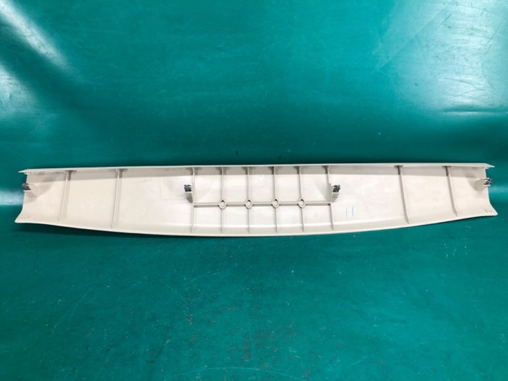 90901-JM00A | Обшивка кришки багажника NISSAN ROGUE 08-15 - Фото 11