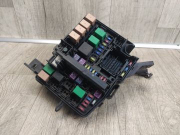 Блок предохранителей моторный отсек HYUNDAI SONATA YF 10-14