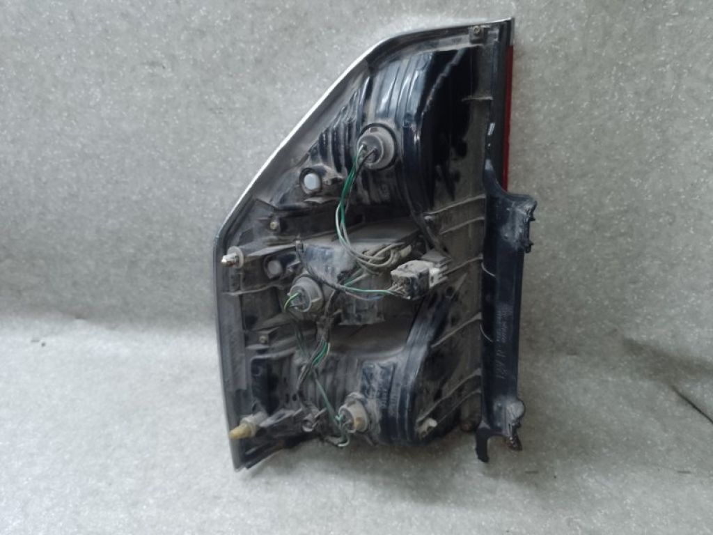 MR563838 | Ліхтар зовнішній прав. MITSUBISHI PAJERO 99-06 - Фото 3