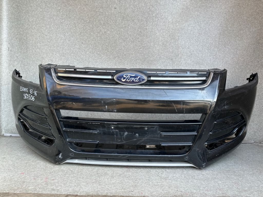 Бампер передній FORD ESCAPE 12-19