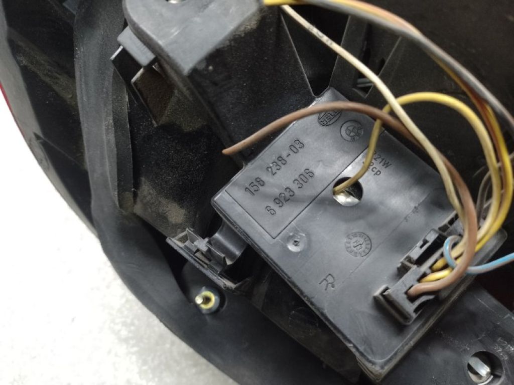 63217165738 | Ліхтар зовнішній прав. BMW 5 SERIES (E60/E61) 03-10 - Фото 3