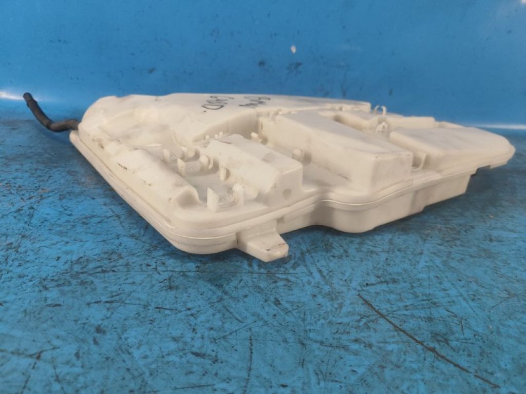 8050439 | Бачок омивача BMW 6 SERIES (F13) 12-18 - Фото 5