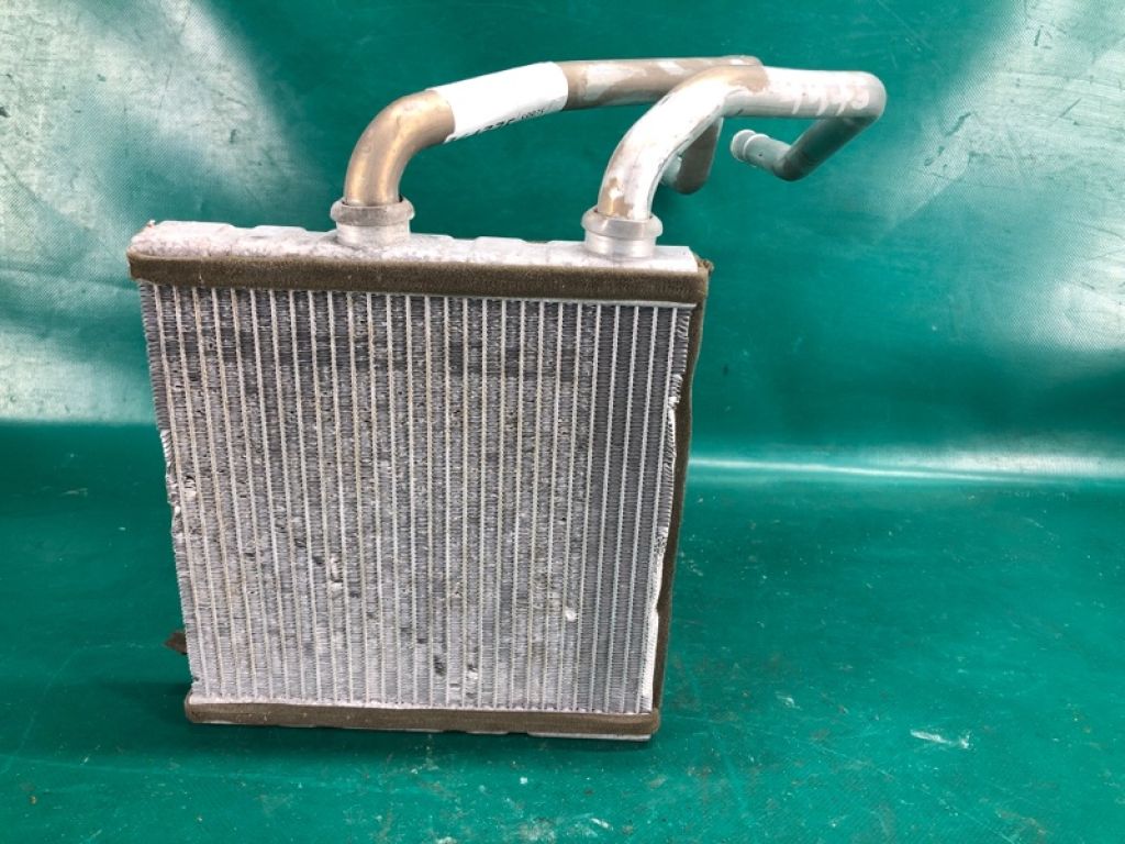 27140-JG75B | Радіатор пічки NISSAN ROGUE 08-15 - Фото 3