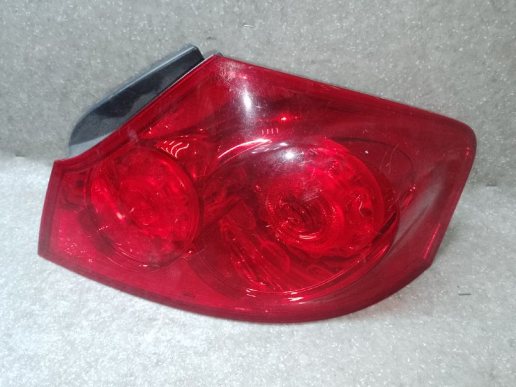 26550JK600 | Ліхтар зовнішній прав. INFINITI G25/G35/G37/Q40 06-14