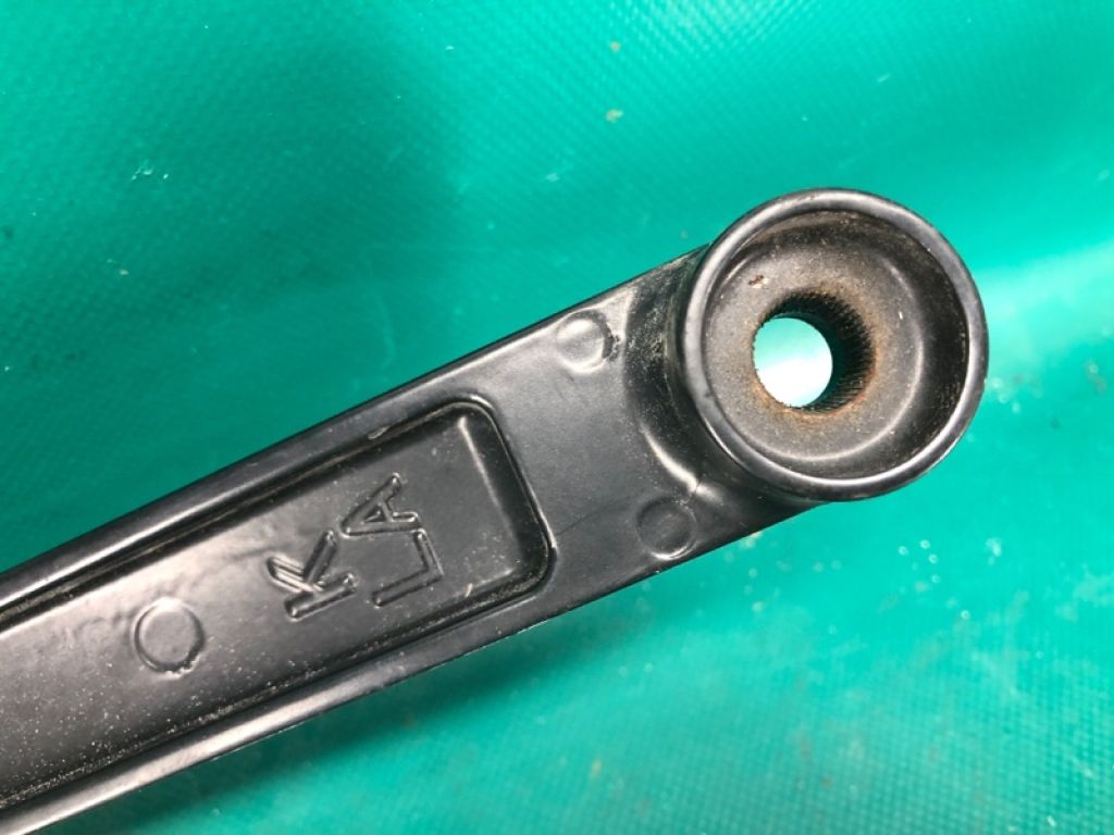 28886-JM00A | Повідець склоочисника передній прав. NISSAN ROGUE 08-15 - Фото 4