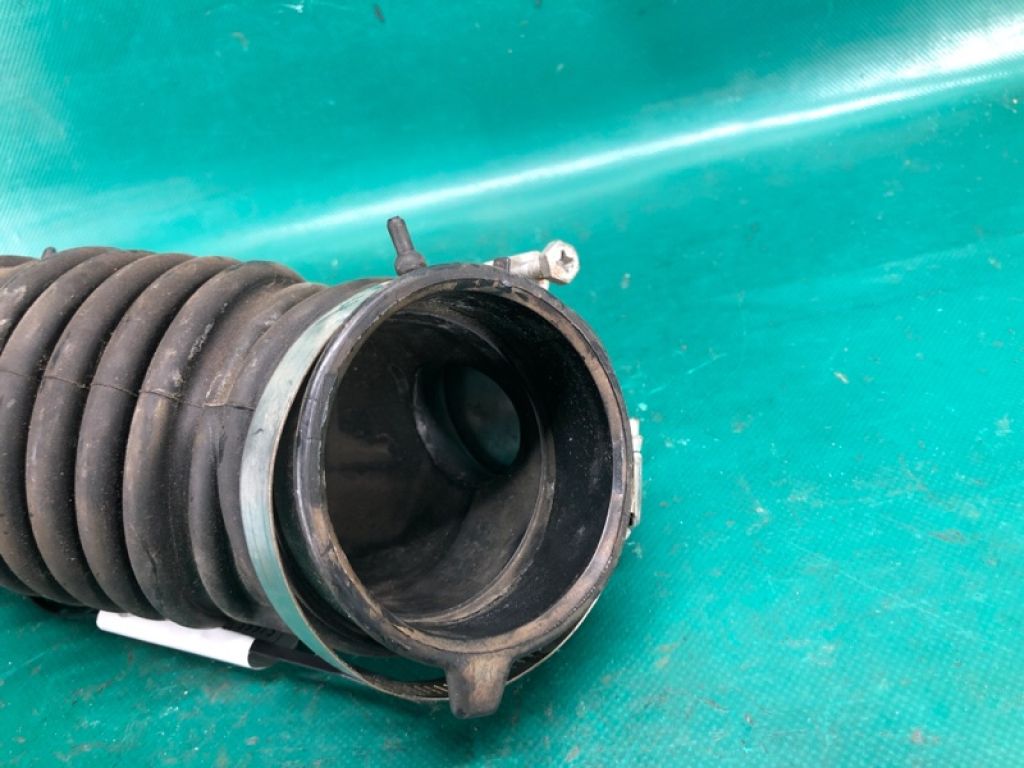 16576-JG30A | патрубок повітряного фільтра NISSAN ROGUE 08-15 - Фото 6