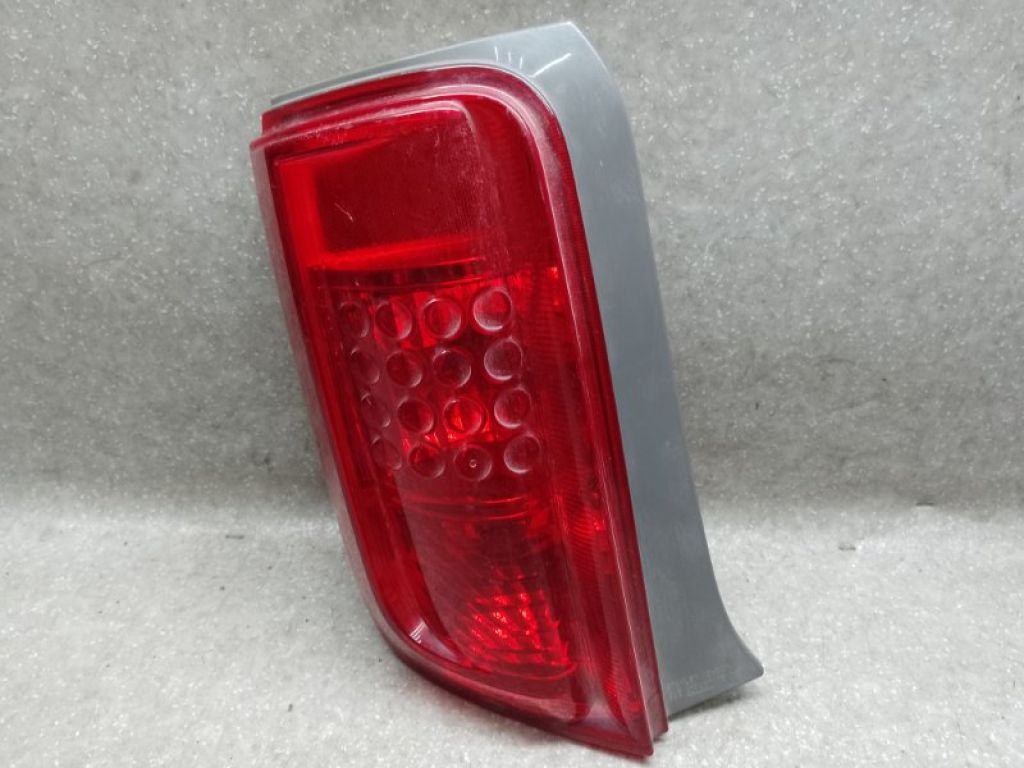 81561-12A60 | Фонарь наружный лев. TOYOTA Scion FR-S 12-16