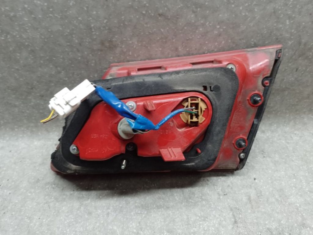 81591-33150 | Ліхтар внутрішній лів. LEXUS ES350 06-12 - Фото 3