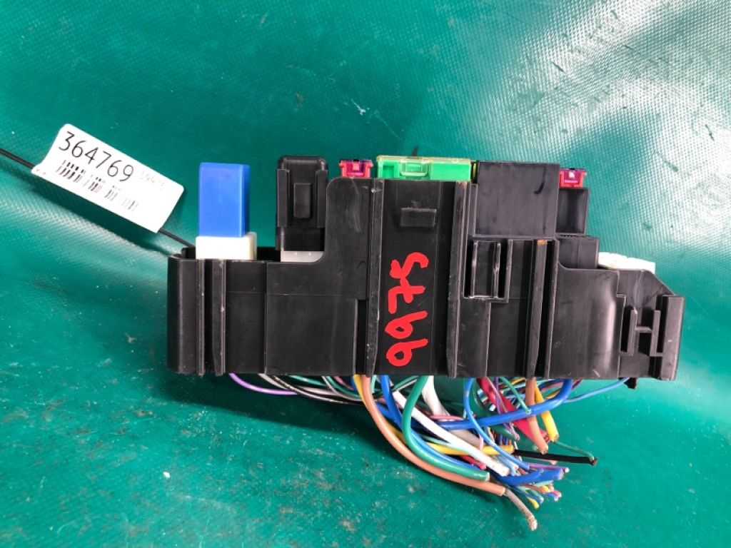 24381-C9900 | Блок запобіжників моторний відсік NISSAN ROGUE 08-15