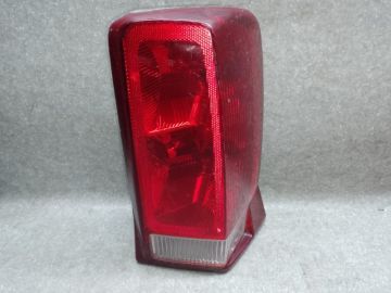 Фонарь наружный прав. CADILLAC ESCALADE 01-06