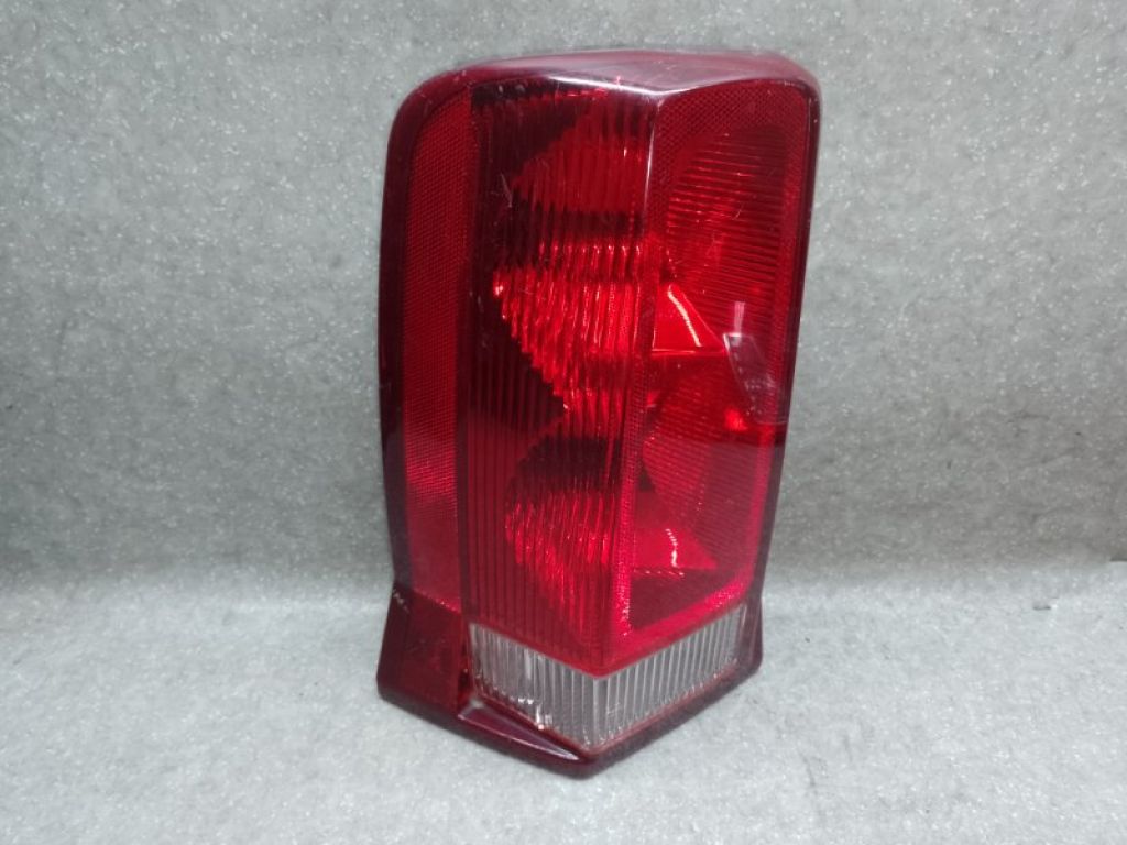 15044523 | Фонарь наружный лев. CADILLAC ESCALADE 01-06 - Фото 2