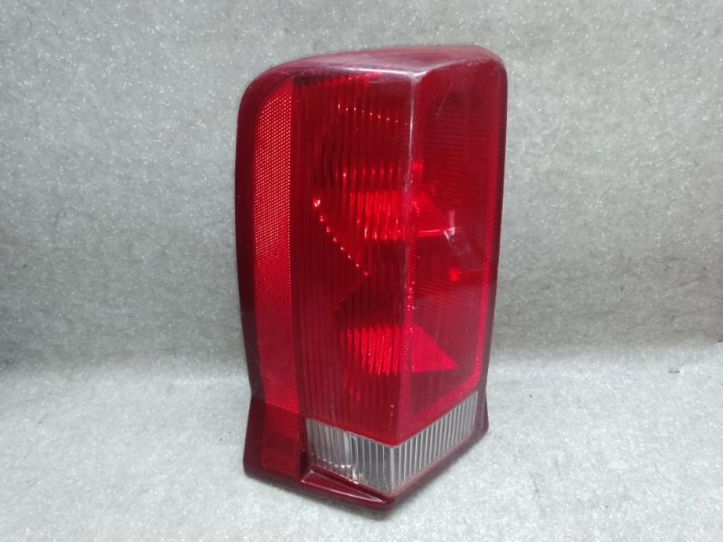 15044523 | Фонарь наружный лев. CADILLAC ESCALADE 01-06 - Фото 2